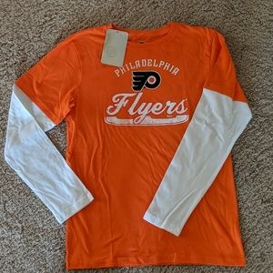 NWT Philadelphia flyers long sleeve shirt